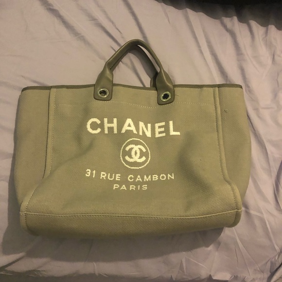 Chanel 31 Rue Cambon Paris Bag - Picture 2 of 5